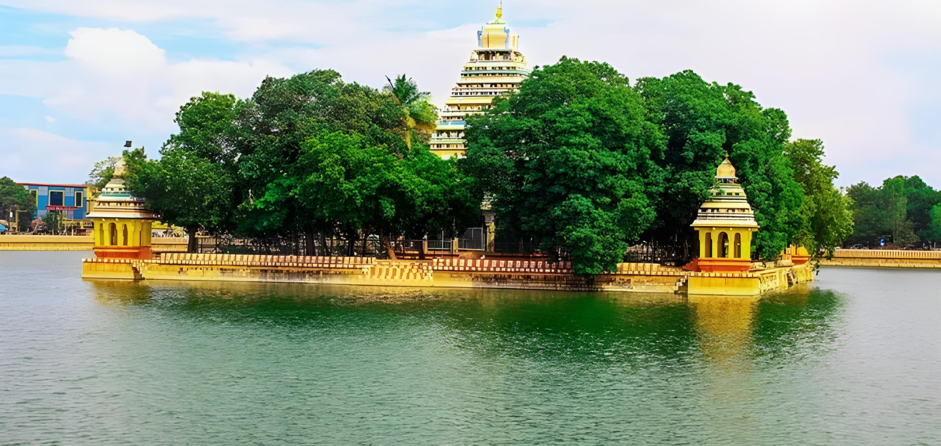 Meenakshi Temple and the skyline of Madurai
